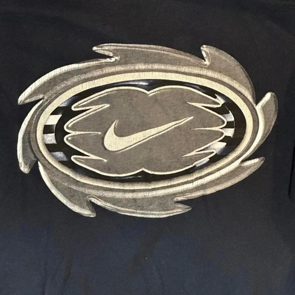 Vintage Nike Kids Navy Blue Long Sleeve Graphic T-Shirt Size Medium 10-12 Y2K